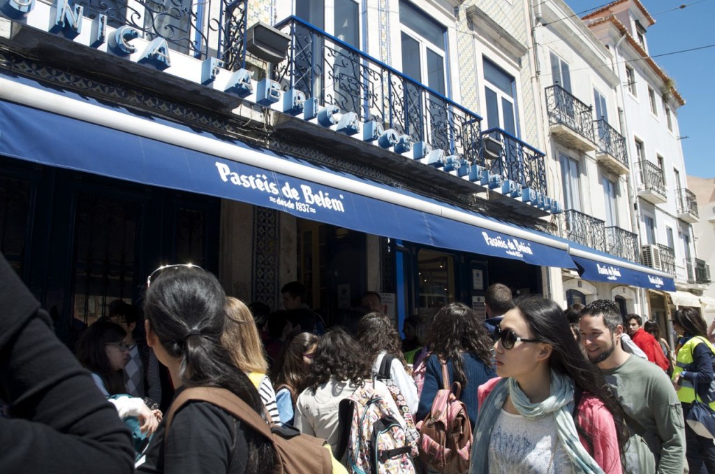 PASTRY OF BELEM AND JET LAG